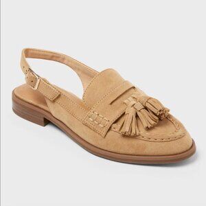 Universal Thread Women’s Joelle Loafers with Memory Foam Insole Tan Size 8.5